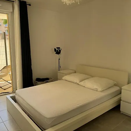 L'helios La Seyne-sur-Mer